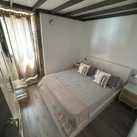 Дом отдыха Marita 1900 Буэу